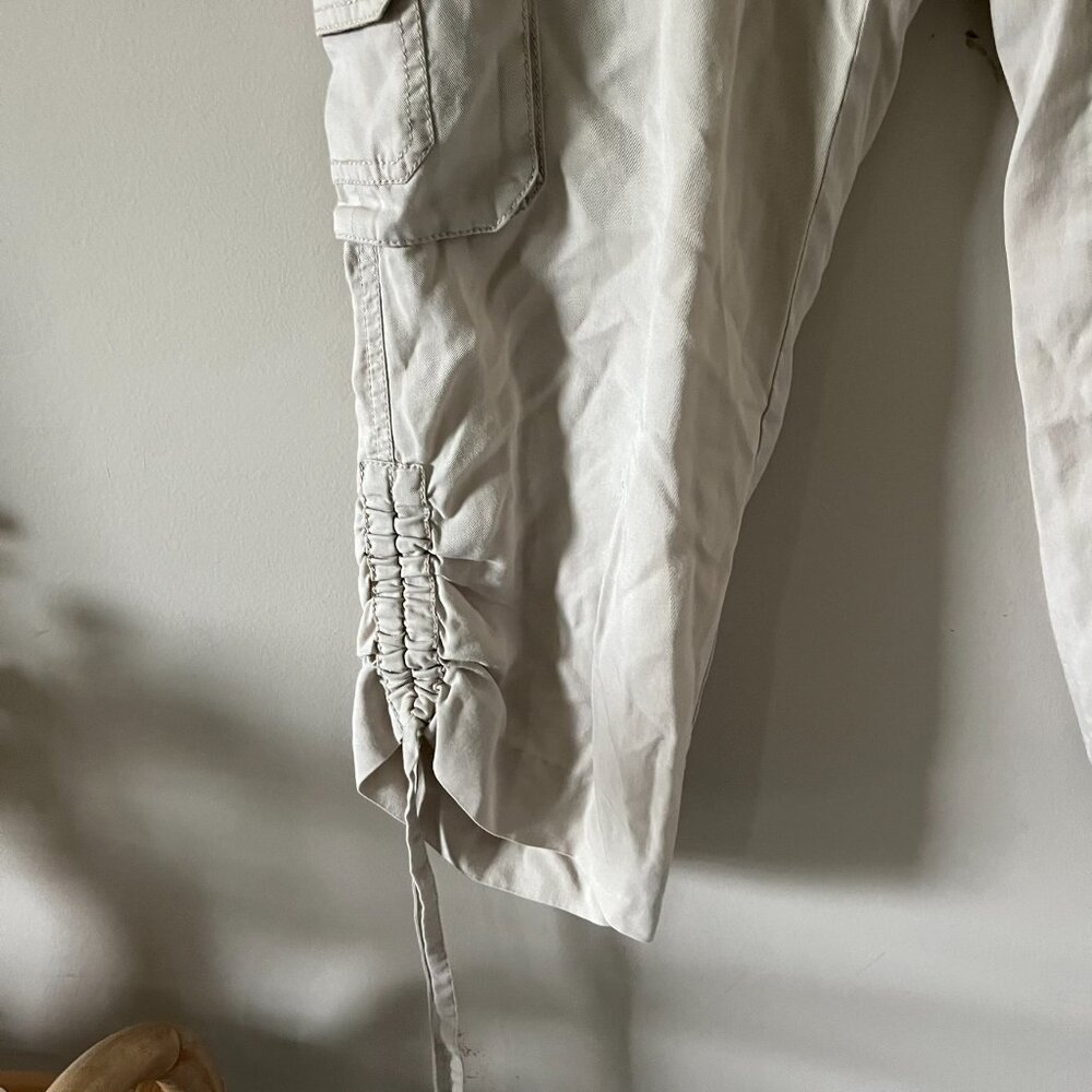 Cache Capri Cropped Cargo Pants Size 0 Light Crea… - image 5